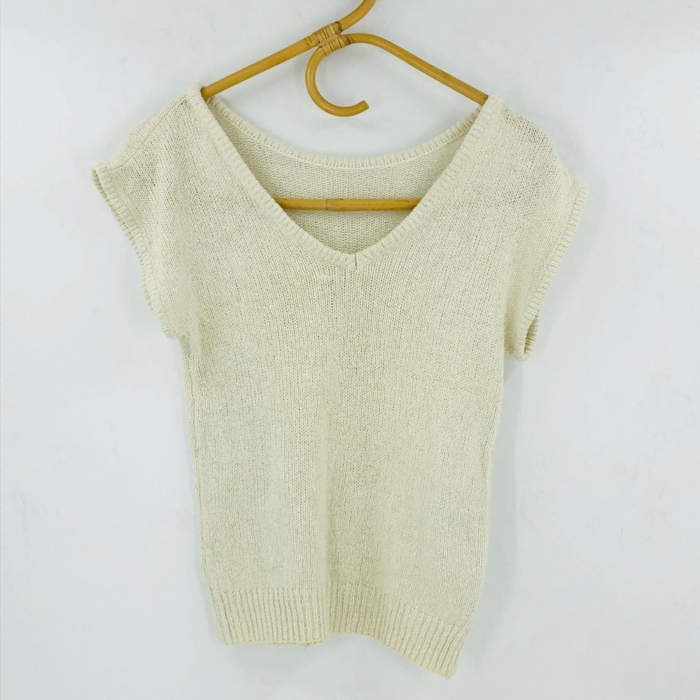 Vintage White Crochet Knitted V-Neck Cuffed Short Sleeve & Fitted Bottom Trim